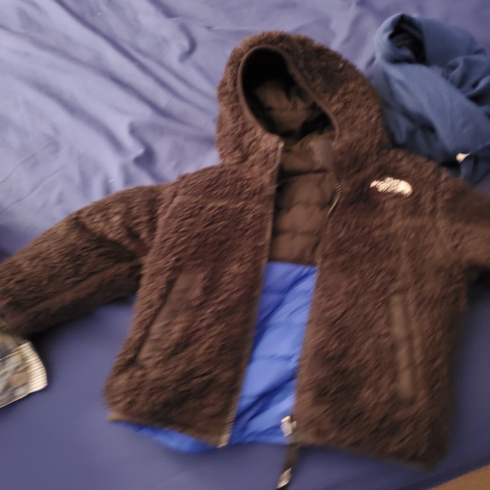 Jacket - Picture 3 of 4